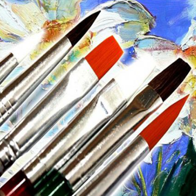 ВЫБИРАЕМ КИСТОЧКУ ДЛЯ РИСОВАНИЯ.